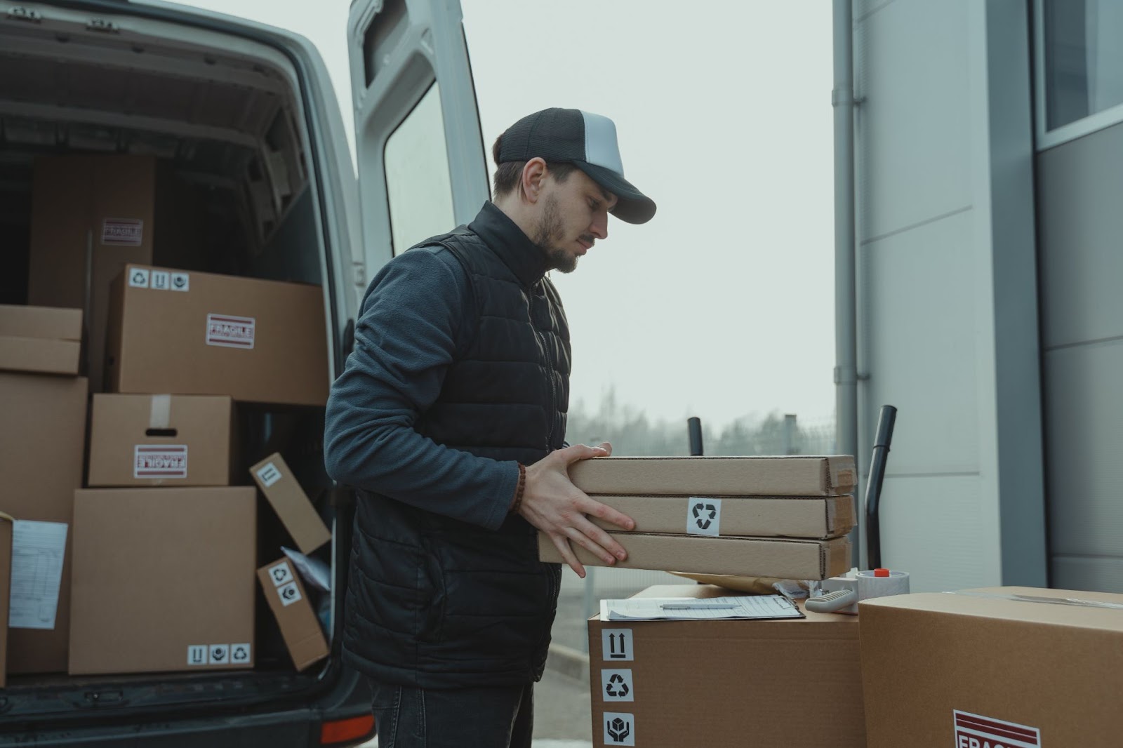 Employee with a parcel